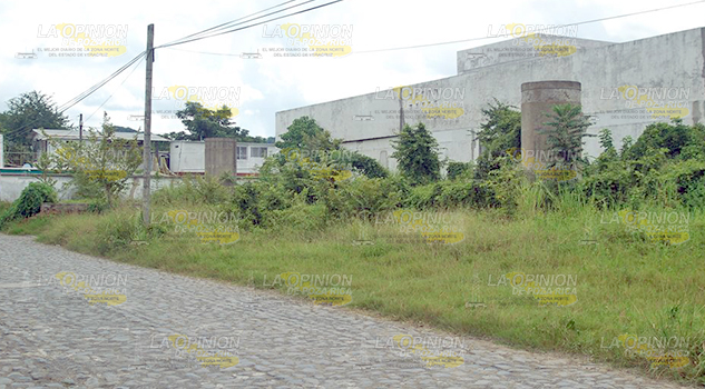 Urge la terminación del hospital de subzona