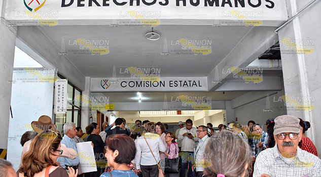Al olvido, agresión policiaca