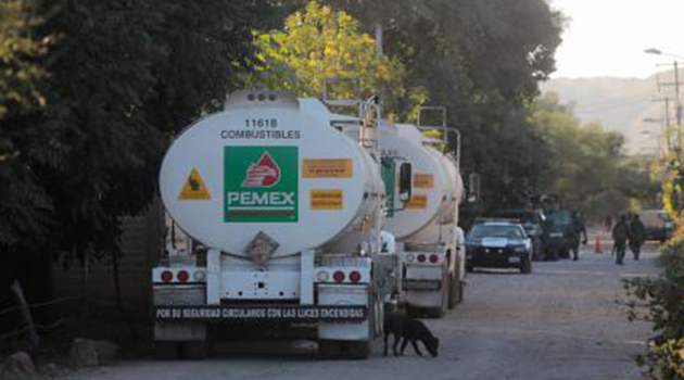 Cárteles de droga llevan el robo de combustible a una nueva dimensión