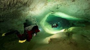El hallazgo de la cueva subacuática podría revelar secretos sobre los mayas