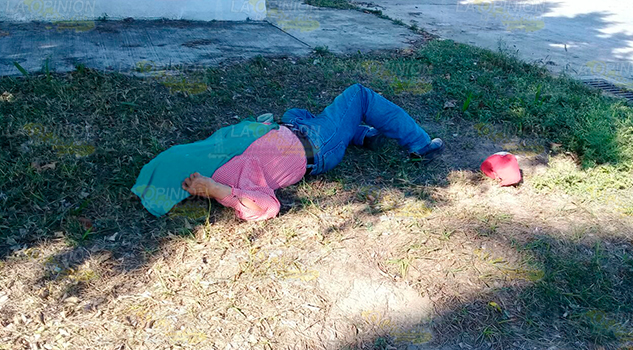 Es encontrado muerto sobre el bulevar Maples Arce en Tuxpan