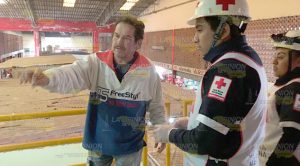 Taxista cae en los baños