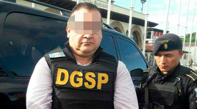 Javier Duarte hace diagrama sobre cómo opera el gobierno de Veracruz Duarte Diagrama Opera Gobierno Veracruz