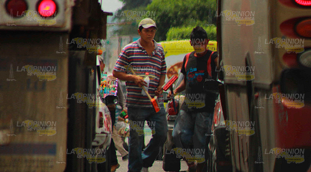 Las calles les dan de comer Las Calles Dan Comer