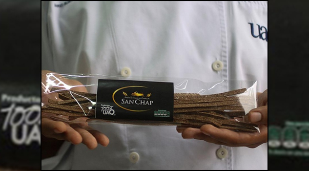 Mexicano crea pasta a base de chapulines alta en proteínas