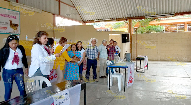 Fometan el autoempleo con proyectos productivos