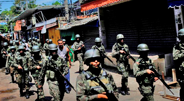 Ordenan al Ejército tomar la seguridad en Río de Janeiro