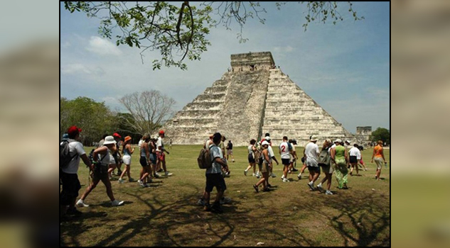 Lluvia ácida acaba con patrimonio maya en México
