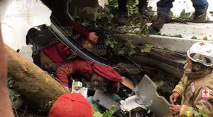 Vuelca tráiler;1 muerto y dos lesionados