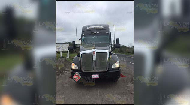 Traía tráiler chueco