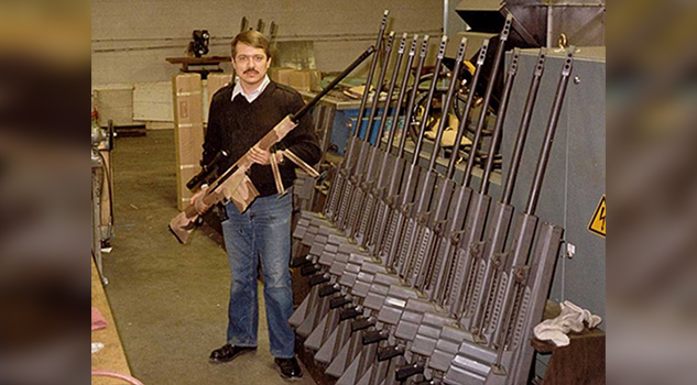 Atacaron a marinos con arma que perfora tanques y aviones