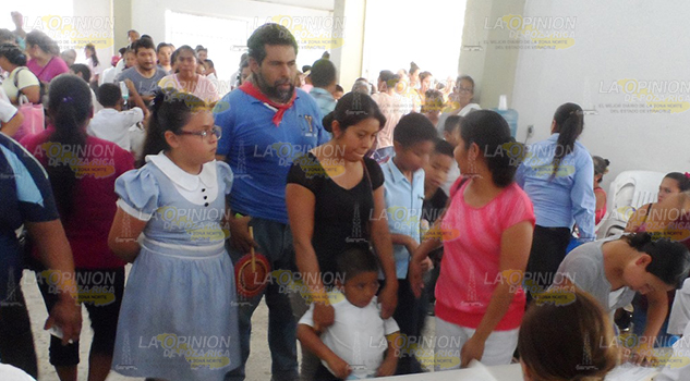 A la búsqueda de más niños mexicoamericanos Búsqueda Más Niños Mexicoamericanos