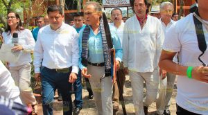 Cumbre comienza a brillar Cumbre Comienza Brillar