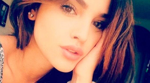 Eiza González se libera del "bra" en Barcelona Eiza González Libera Bra Barcelona