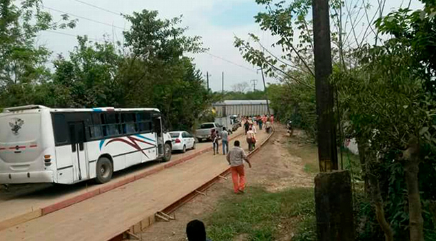 Se descarrila tren de carga en Moloacán, Veracruz