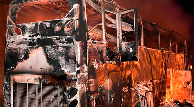 Mueren 20 migrantes al incendiarse autobús en Tailandia Mueren Migrantes Incendiarse Autobús Tailandia