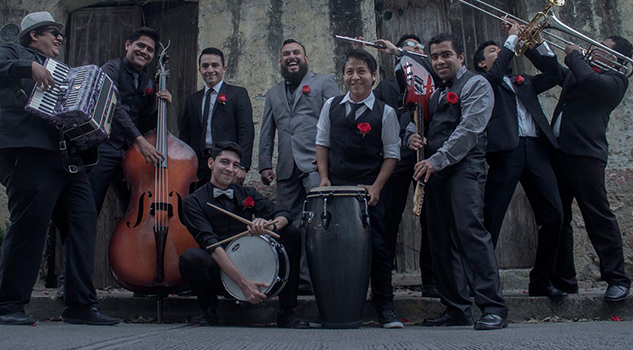 Pozarricenses al Vive Latino Ro y Los Mambotango