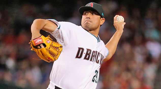 Jorge de la Rosa releva en victoria de los Diamantes