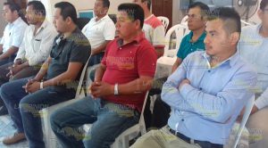 Entregan constancia de capacitación a empleados del Ayuntamiento