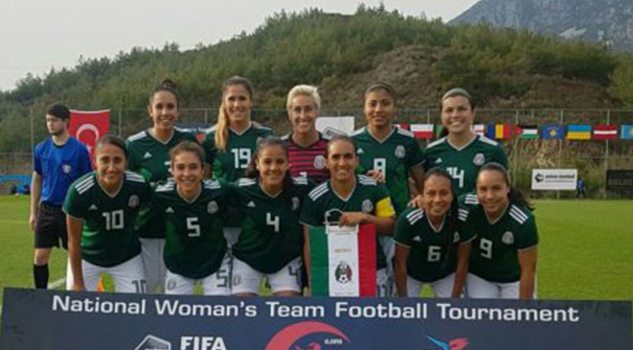 Duro partido del Tricolor Femenil frente a Polonia