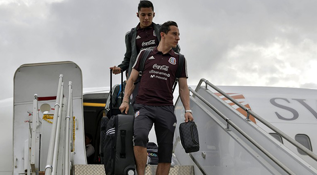 Guardado aclara que jugaría en América, pero nunca en Chivas