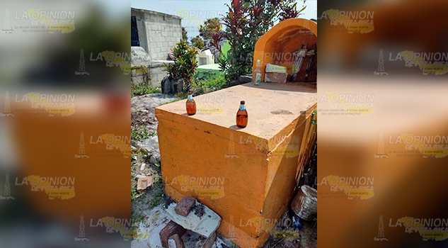 ¡Asesinado a navajazos!