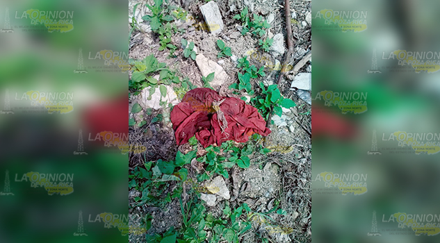 ¡Asesinado a navajazos!