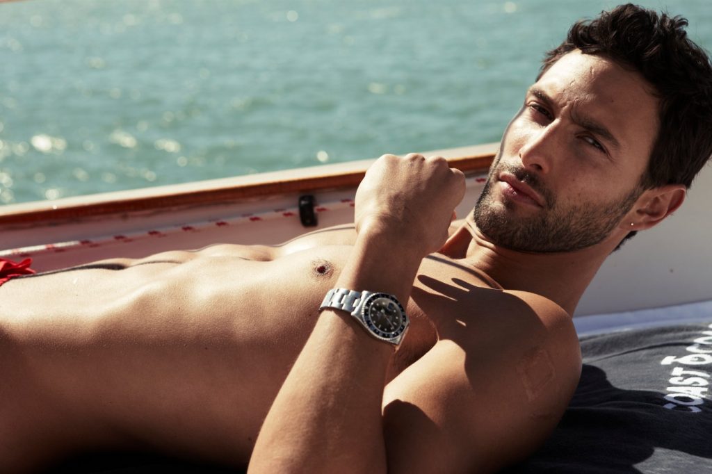 Noah Mills este guapo Tauro nació en Baltimore, Maryland (Estados Unidos)