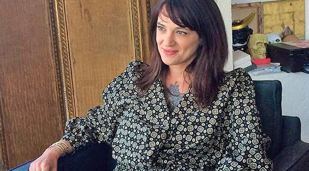 La actriz Asia Argento pide justicia contra abusos sexuales