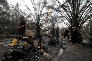 Al menos 18 muertos en Indonesia por explosión en toma clandestina