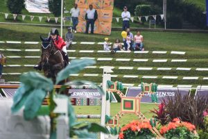 Bill Gates y familia asisten a competencia ecuestre en Xalapa Bill Gates Familia Asisten Competencia Ecuestre Xalapa