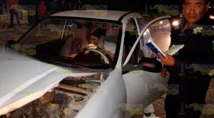 Fuerte Choque Entre Urbano Automóvil