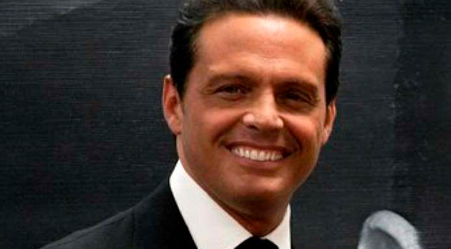 Luis Miguel Manda Sorpresa Eiza Gonzáles