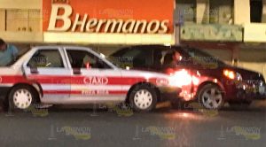 Taxi choca contra un particular Taxi Choca Contra Particular