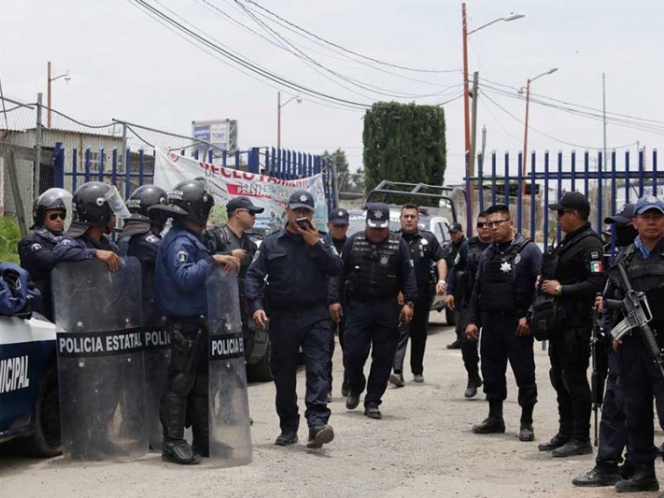 Juez libera a 15 expolicías de Texmelucan