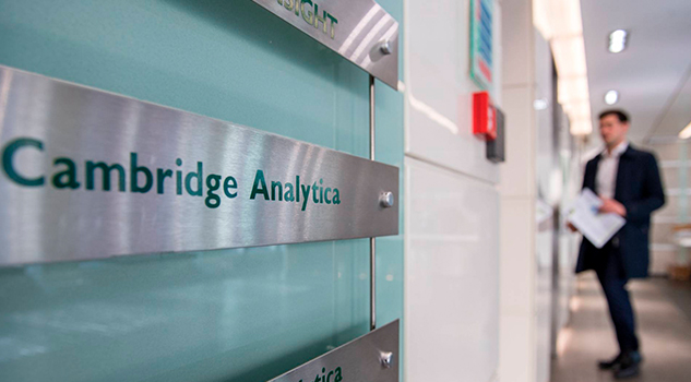 Cierra Cambridge Analytica Empresa Clave Rscándalo Facebook