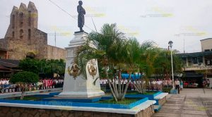 Conmemoran Natalicio Padre Patria