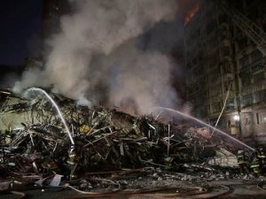 Más de 50 desaparecidos tras derrumbe de edificio en Sao Paulo Más 50 Desaparecidos Tras Derrumbe Edificio Sao Paulo