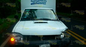 Policía Impactado Camioneta Repartidora