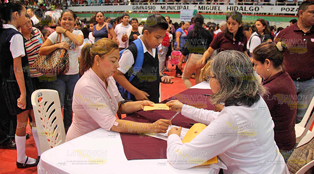 Más apoyos en becas escolares, aumenta presupuesto