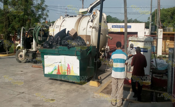 Hospital de la Comunidad, con problemas en drenaje