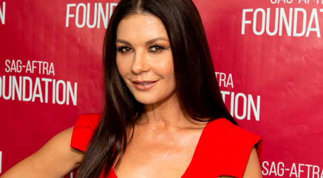 Catherine Zeta-Jones hace polémico comentario sobre su belleza y riqueza Catherine Zeta-Jones Polémico Comentario Sobre Belleza Riqueza