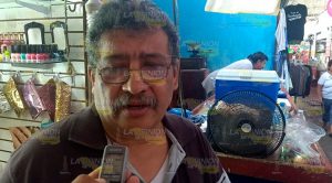 Comerciantes buscan obtener credenciales de salud Comerciantes Buscan Obtener Credenciales Salud