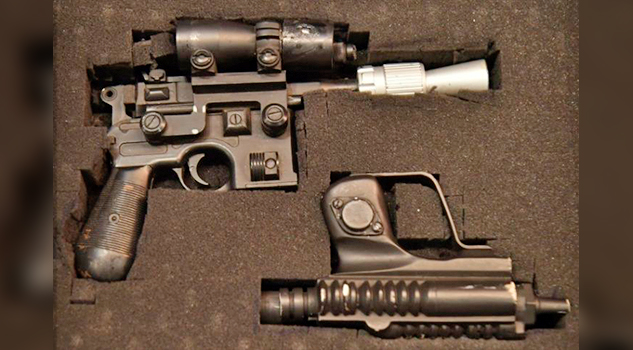 Subastan pistola de Han Solo en $550.000 dólares