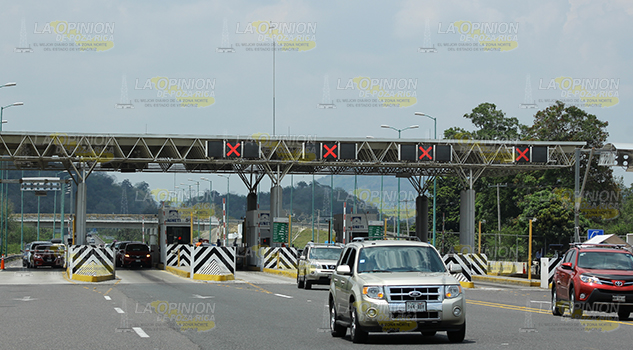 Exigen indemnizaciones por la autopista