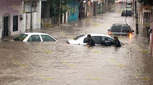 Lluvias causan estragos en Papantla Lluvia Papantla, Inundación