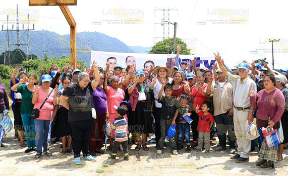 El compromiso de Paty Valencia es con las familias trabajadoras de la región