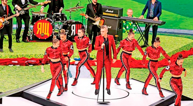 Robbie Williams le pone polémica a la inauguración de Rusia 2018