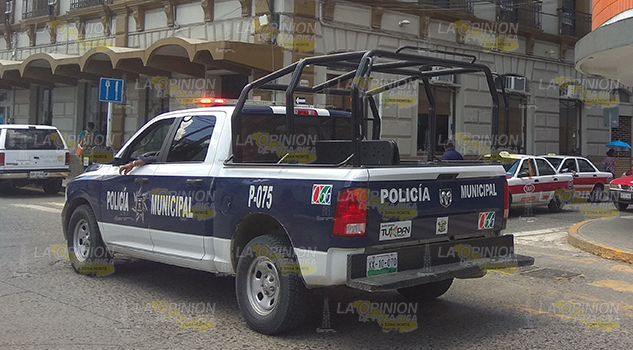 SSP da seguridad a planteles escolares en Tuxpan SSP Da Seguridad Planteles Escolares