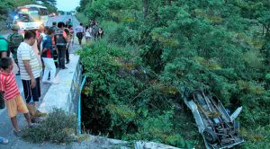 Se le abrió el cofre y terminó en un arroyo Se Abrió Cofre Terminó Arroyo